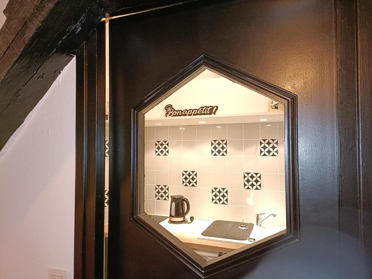 Apartamento Le Coeur Du Centre Historique Refait A Neuf Honfleur Exterior foto
